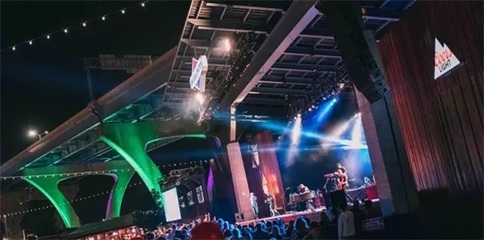 哈曼馬田MAC Axiom Hybrid閃耀全球最大音樂節，為Summerfest公司禮儀服務注入專業音效力量